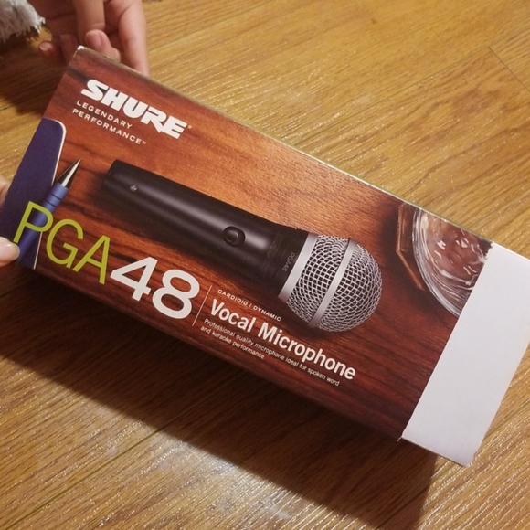 Microphone - Picture 5 of 7